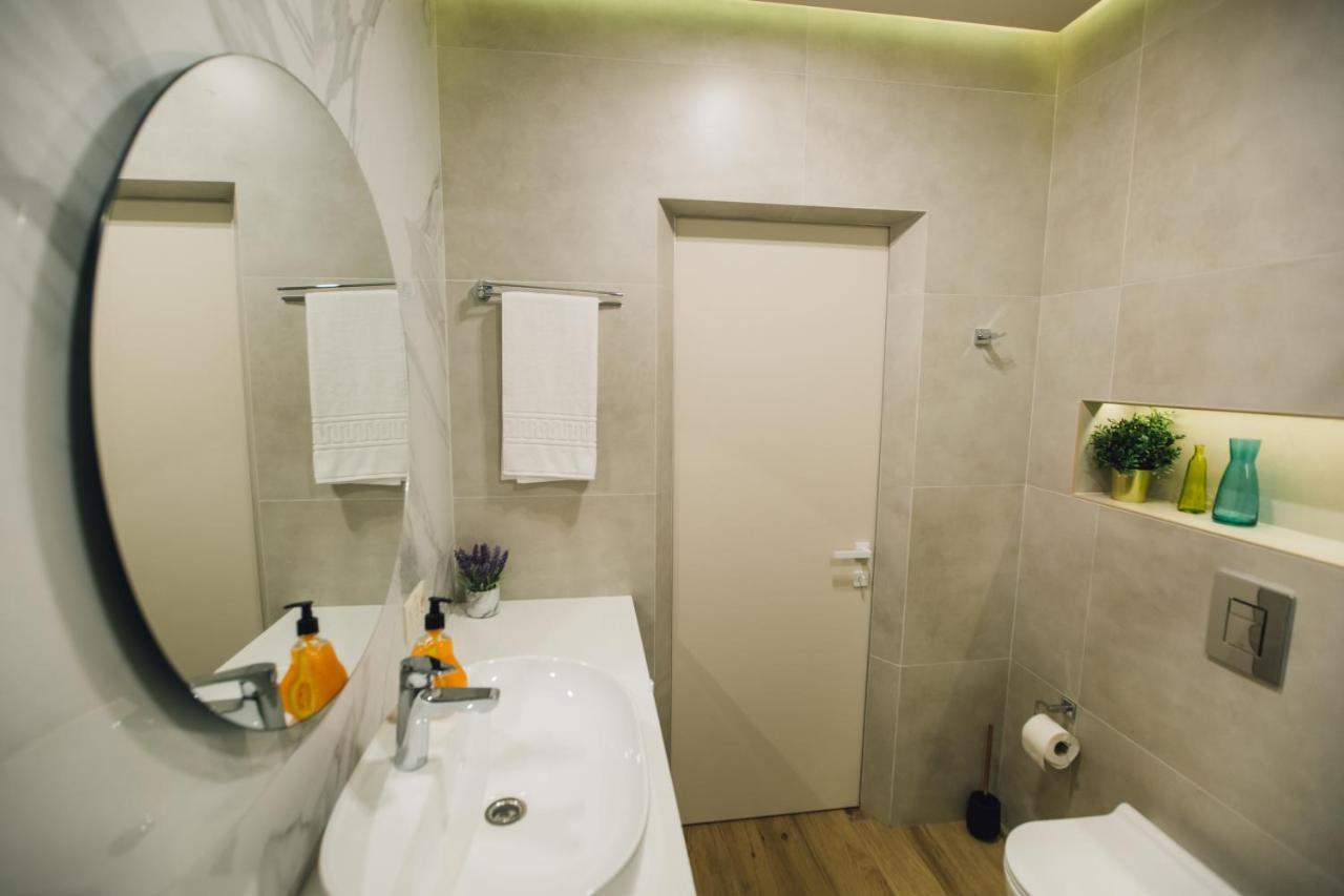 Atlant Luxury Status Apart On Golovna Навпроти Тц Депот, Wi Fi 24 На 7 Чернівці Екстер'єр фото